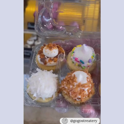Video showing how 12 mini cupcakes fit inside a 12-cell ovotherm plastic egg carton